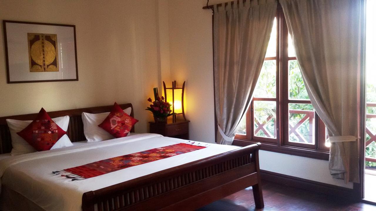 Avilla Phasouk Hotel Vientiane Exterior foto